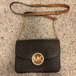 Michael Kors Crossbody